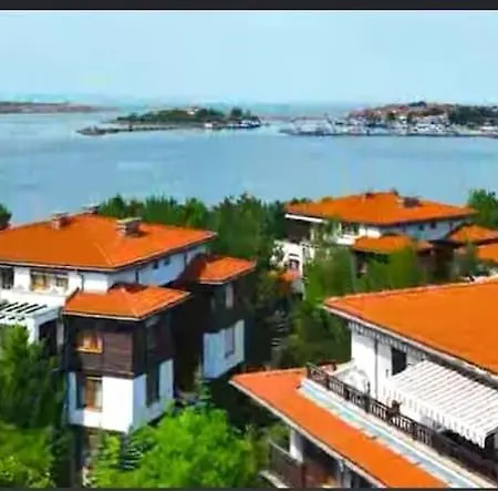 Διαμέρισμα Cozy In Santa Marina *