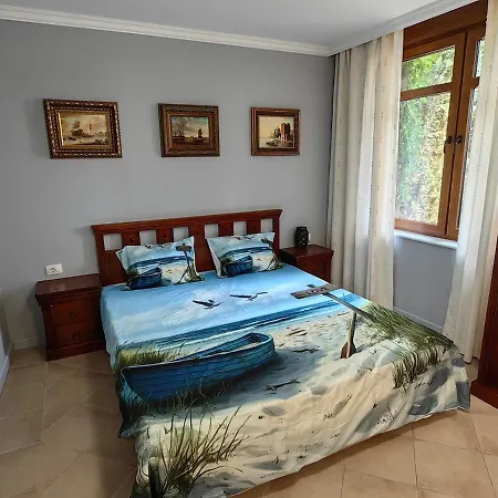 Cozy In Santa Marina Apartament